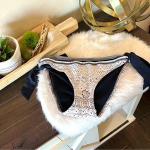 Becca bikini bottom navy blue with white lace overlay